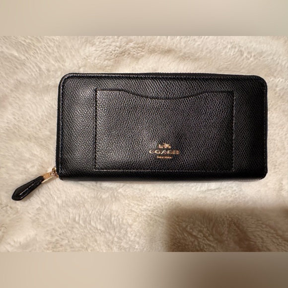 Coach Crossgrain Leather Accordion Zip Wallet F54007 - Picture 3 of 9